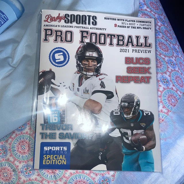 2021 LINDYS NFL Pro Football Preview Tom Brady Cover 2.09 PicClick