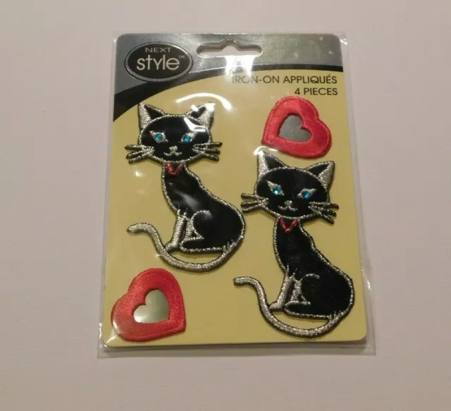 Next Style Fashion Art Iron-On Appliques 4 Pieces Lot of 1 Cats Hearts Brand New