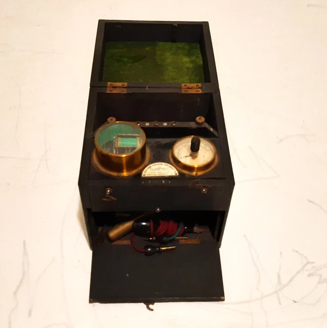 Antique/ vintage Electro therapy device