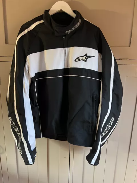Alpinestars Stella T-Dyno ladies motorcycle jacket in black/white - 4XL size