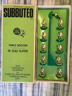 Subbuteo Boosterbase 11 dischetti HW *REPLICA* non originali scritta subbuteo 