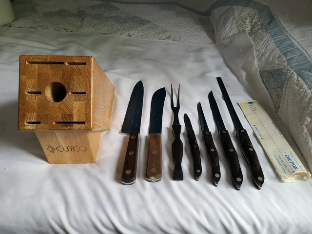 CUTCO 8 Pc Set Knives Carving Forks Wood Block 7 Slot Oak 1727 1729 1724KM 32 35 CUTCO 8 Pc Set Knives Carving Forks Wood Block 7 Slot Oak 1727 1729 1724KM 32 35