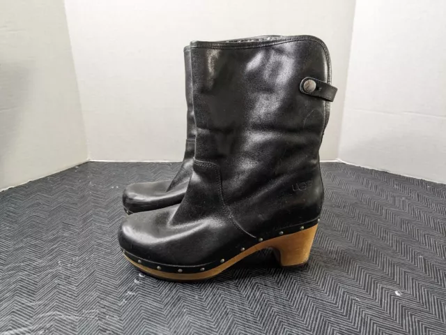 UGG Boots Women's 7 Black Leather W LYNNEA ll Studded Fold Over