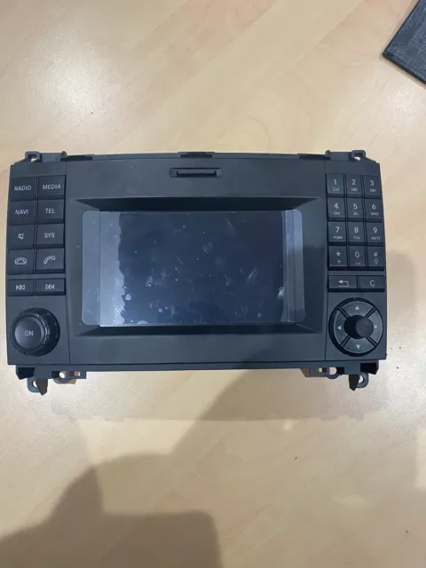 Ecran GPS MERCEDES SPRINTER VITO