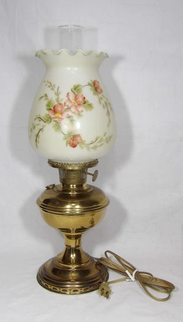 Antique Floral Mcm Gwtw Brass Aladdin #8 Electrified Hurricane Oil Table Lamp
