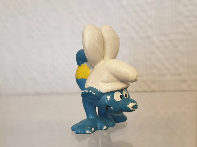 Figurine Schleich® Les Schtroumpfs - Le Schtroumpf vendeur de journaux