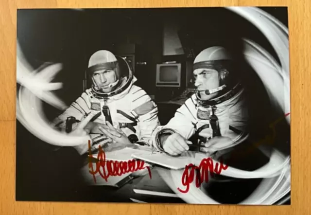 2 Original Autogramme Kosmonauten Sojus 25 W. Kowaljonok, V. Rjumin Space