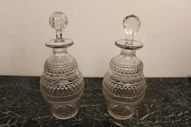 paire de carafes en cristal , creusot ? saint louis ? baccarat ? XIXeme