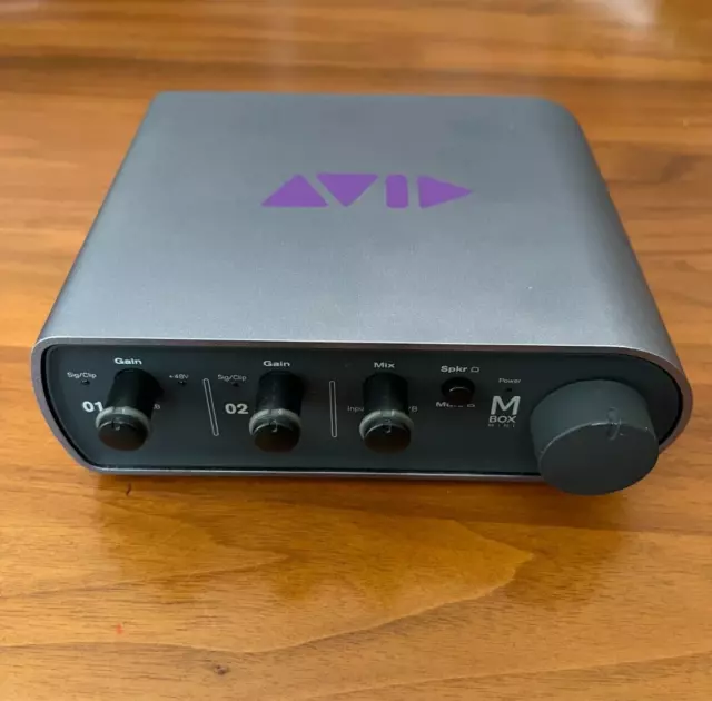 AVID Mbox Mini USB Audio Recording Interface (Interface Only) AVID Mbox Mini USB Audio Recording Interface (Interface Only)