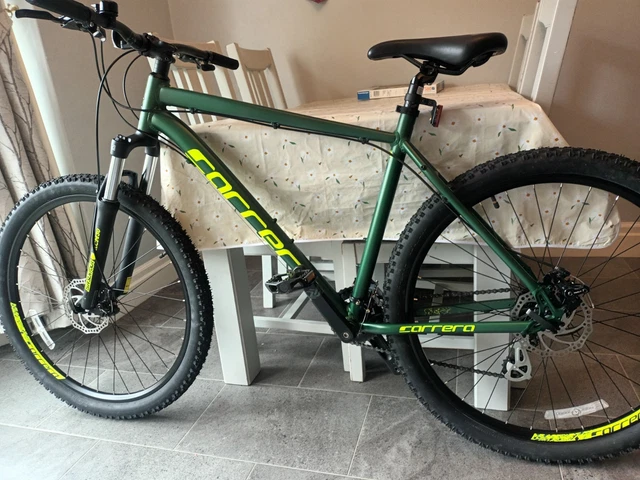 HALFORDS CARRERA VENGEANCE Disc Brakes Size Large 20