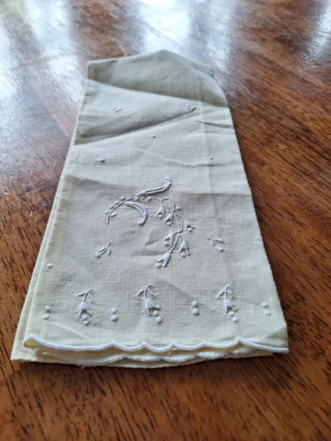 Vintage Yellow Linen White  Embroidered Tulips Table Napkin Placemat