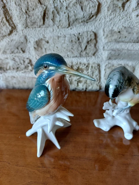Suite de quatre oiseaux en verre opalescent Sabino. - Antiquités