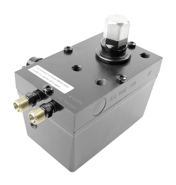 Cabin tilt pump DT Spare Parts 6.76005 Cabin tilt pump 310 ml M12 x 1  M12 x 1 L