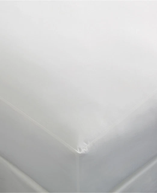 Martha Stewart Hot Water Wash CAL KING 72" x 84" Mattress Protector O137