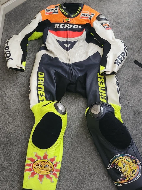 Dainese Repsol Valentino Rossi Pelle Race One Piece -RARA - 2002