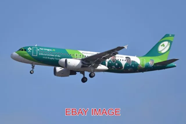 Photo  Aeroplane Airbus A320-214 'Ei-Deo' Aer Lingus (Irish Rugby Team Livery) C