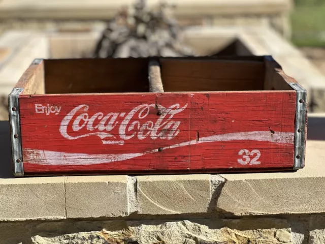 Vintage COCA - COLA Wooden 32oz bottles Wood Crate Carrier
