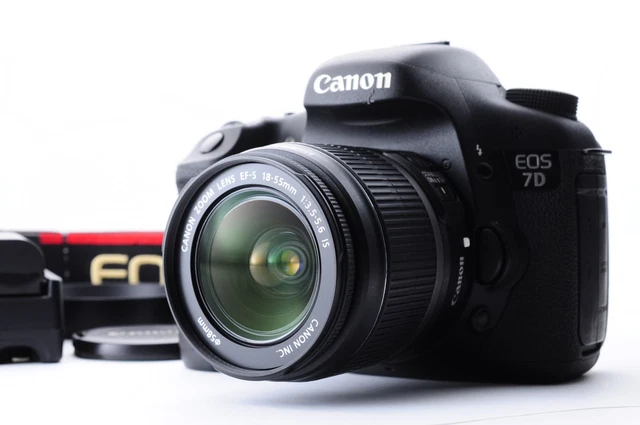 CANON EOS 7D / Zoom Lens EF-S 18-55mm f/3.5-5.6 IS Exc+5 Z1198