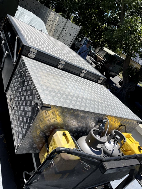 2018 Platinum Discovery Camper Trailer