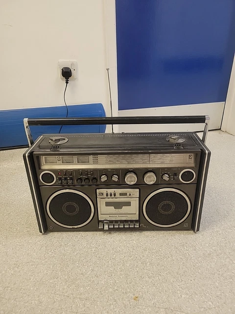 Boombox et radiocassettes portables national panasonic