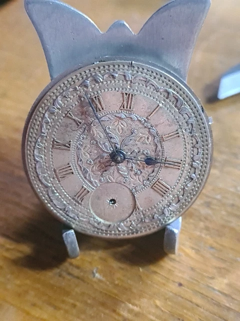 Mouvement De Montre De Col - Balancier Mécanique - Argenté - Vendue Pour Pièces