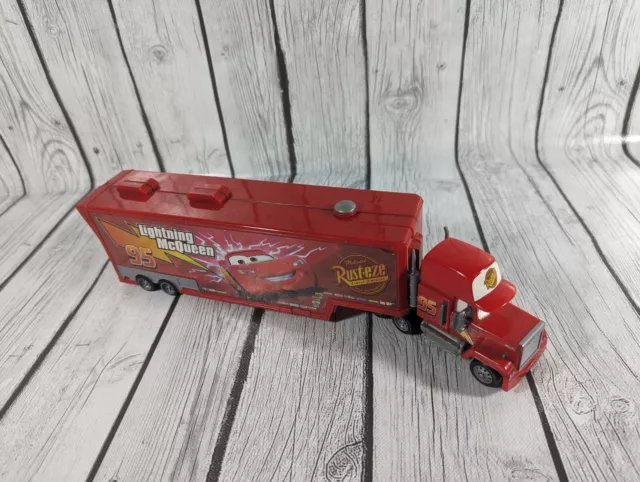 Disney Pixar Cars Mack Super-liner Truck Hauler & Lightning McQueen Car Play-set