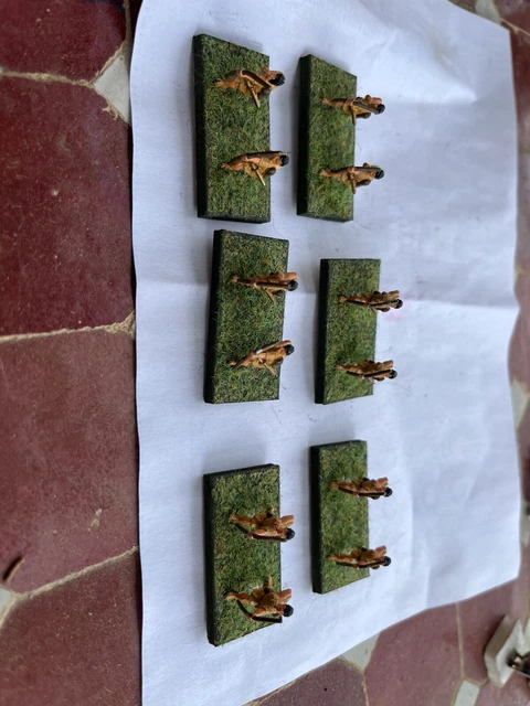 Lot De 48 Figurines Soldats Piquiers 18/20 Mm – Métal (plomb ?) Peint Sur Socle Herbe