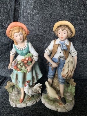 Pair Porcelain Figurines Boy and Girl Harvesting Home Interiors HOMCO # 8881