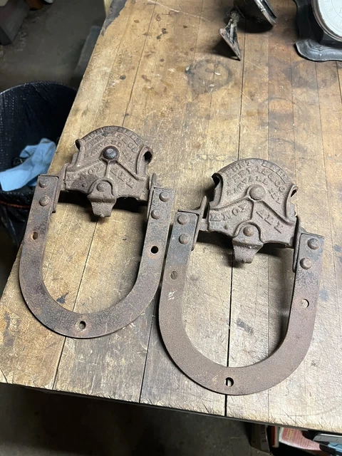 Antique Hunt Helm Ferris Knox ALL cast iron Barn Door Rollers Hangers Pair Set