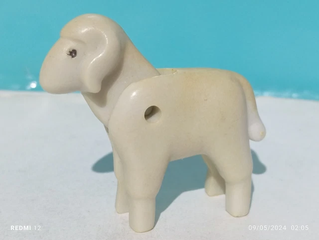 Lot De 2 Figurines Playmobil Pigeons/palombes Pour Colombier Ou Ferme Ancienne - Réf. 7334, 3716, 7027, 7752