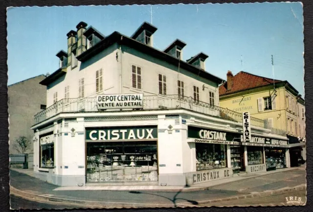 Cpsm  --  Magasin Central Des Cristaux Baccarat . 896.F