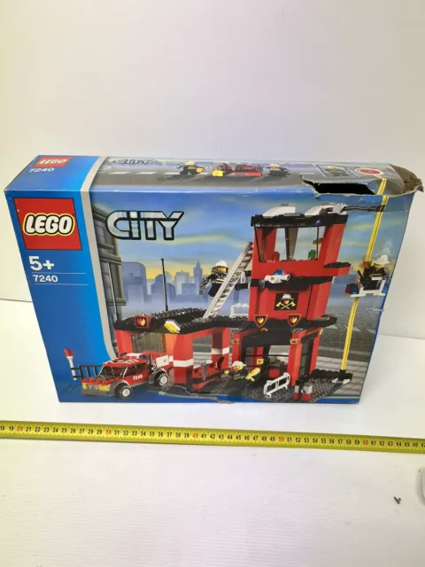 LEGO 7240 Estación De Bomberos Dead Inventario Nuevo Perfecto Caja Dañada