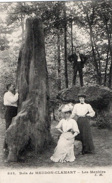 92  Cpa Debut 1900 Bois De Meudon Clamart Les Menhirs