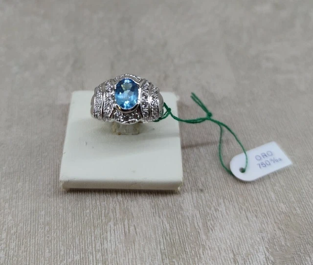 Bague Femme En Or Blanc 18 Kt Avec Aigue-marine Et Saphirs Blancs - Poids 6,6 G - Neuf Avec étiquettes