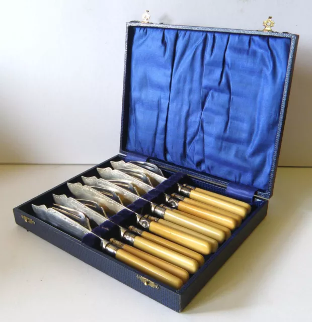 Antique Vintage Boxed Set Fish Cutlery Silver Plate and Celluloid  c.1930s af