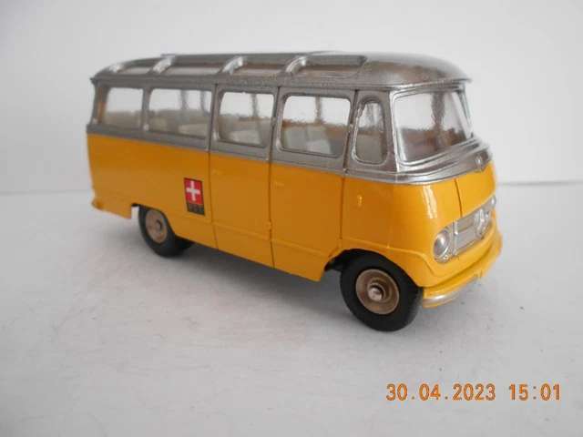 Dinky toys CAR MERCEDES "Swiss PTT" n° 541 de 1963 Made in France