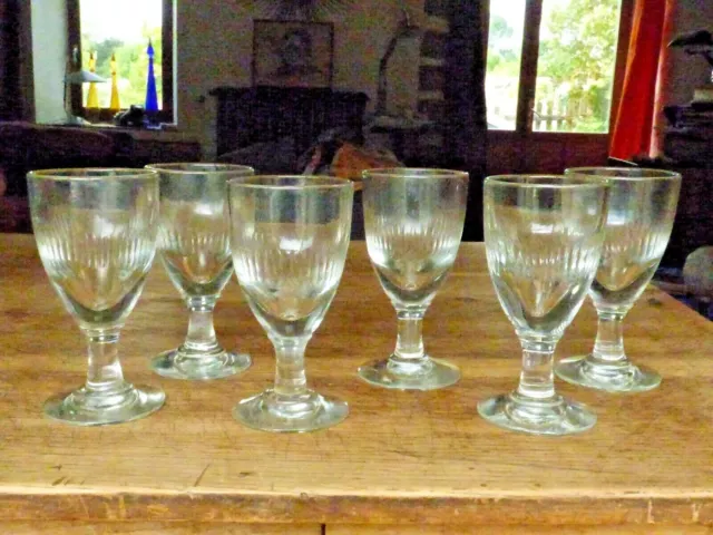 lot de six anciens verres à absinthe (très lourds et épais) vintage collection