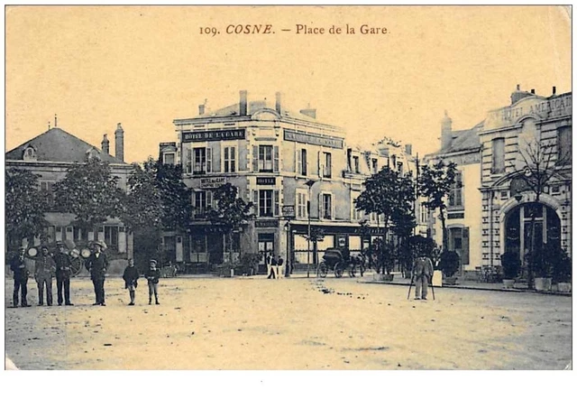 58 . n° 49061 . cosne . place de la gare