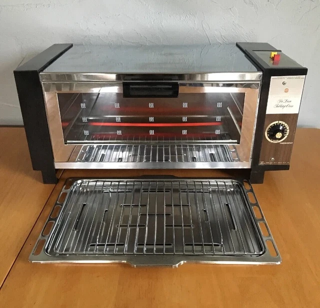 VINTAGE TOASTMASTER DELUXE Tabletop Toaster Oven Broiler Model 5247