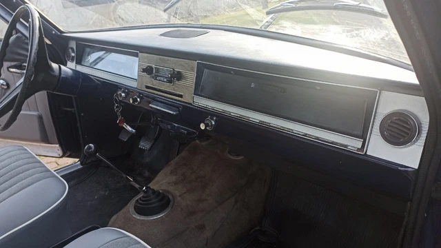 Wolga GAZ 24, bj. 1971, oldtimer. Viele fotos und video 5