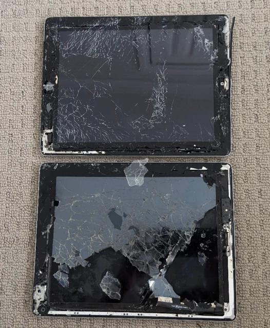 2 iPads - UNTESTED