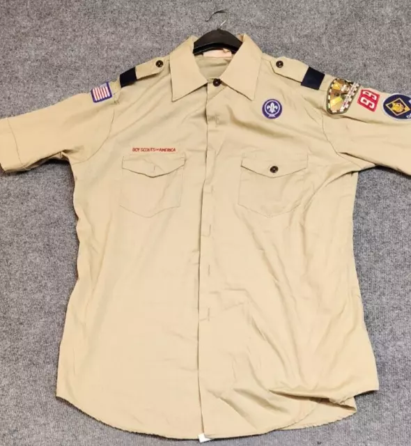 Boy Scouts of America Uniform Men's Shirt Size L Tan SEWN on patches