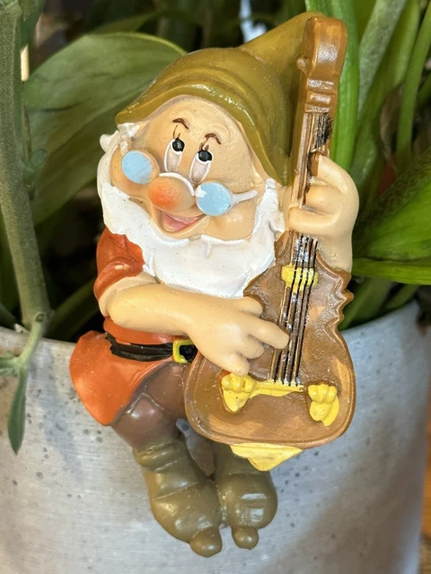 Doc Disney Snow White Seven Dwarfs Pot Hanger Flowerpot Sitter