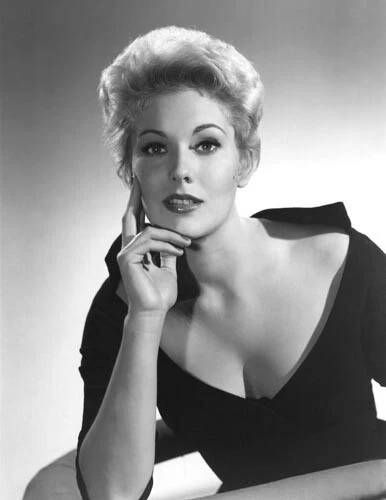 L'ACTRICE Kim Novak (1958 Photo Stock - Alamy