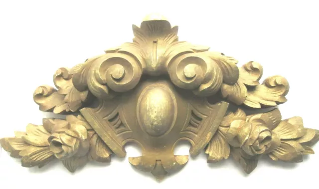 French pediment Napoleon III solid gilded wood carved with acanthus and roses