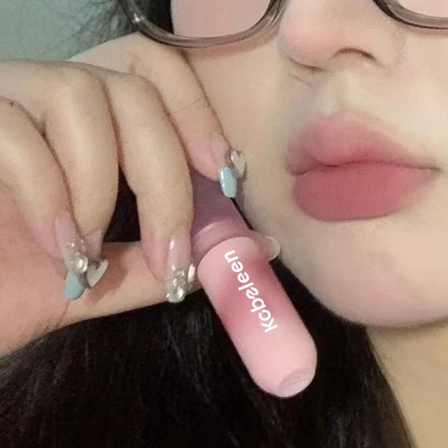 Rouge à lèvres mat Gloss à lèvres Rouge à lèvres en velours Longue durée