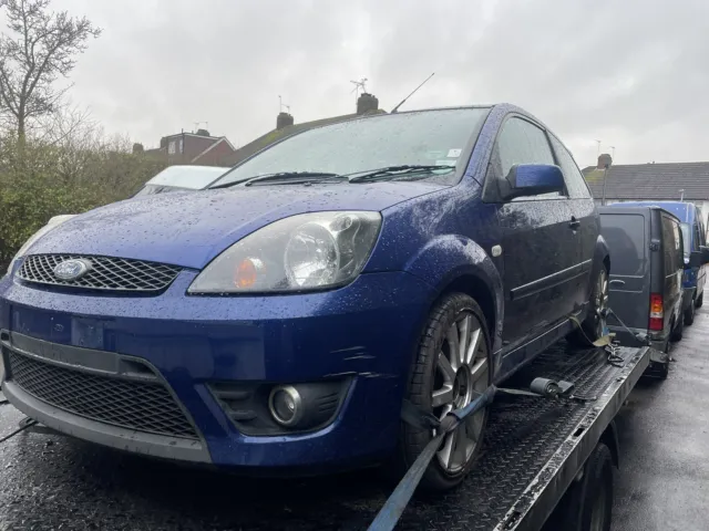 Ford Fiesta Mk6 St150 Performance Blue Breaking Wheel Nut