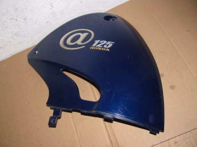 Honda NES 125 150 JF07 Seitenverkleidung vorne rechts blau cover Fairing right