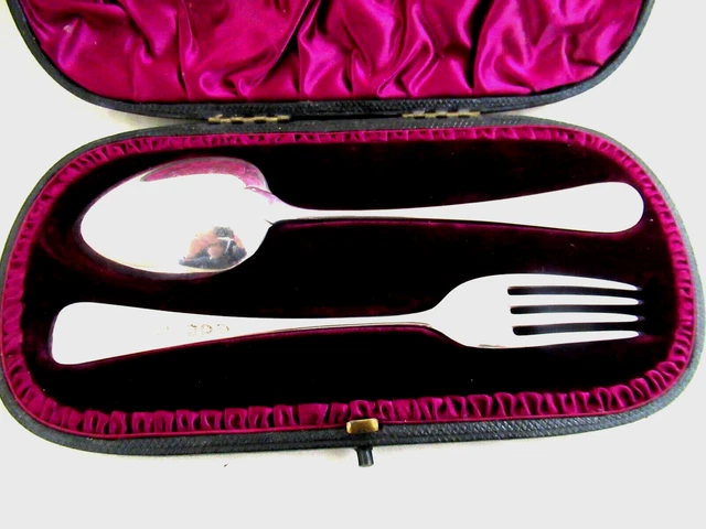CUCCHIAIO E FORCHETTA BATTESIMO ARGENTO MASSICCIO ANTICO contrassegnato:-Londra 1890/92