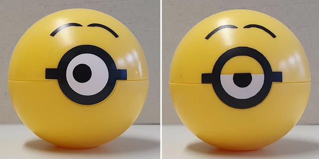 McDonald's 2020 Happy Meal Spielzeug Minions 2 Kugeln (Artikel 1)